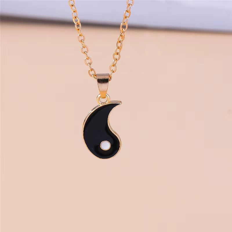 Fashion Yin Yang Tai Chi Necklace for Women Men Birthday Gift Best Friends Party Holiday Jewelry Gifts