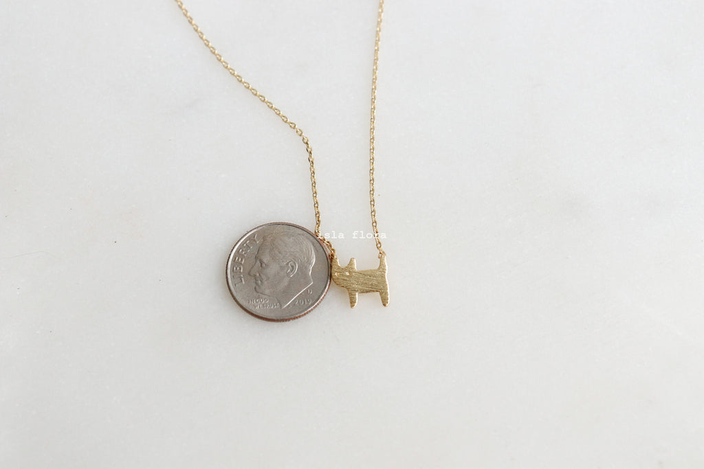 Whiskered Whisper Cat Necklace – A Minimalist Ode to Feline Grace